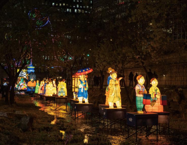 首爾聖誕2025｜韓國首爾聖誕節8大必去打卡位！明洞新世界燈光騷/光化門市集附交通 