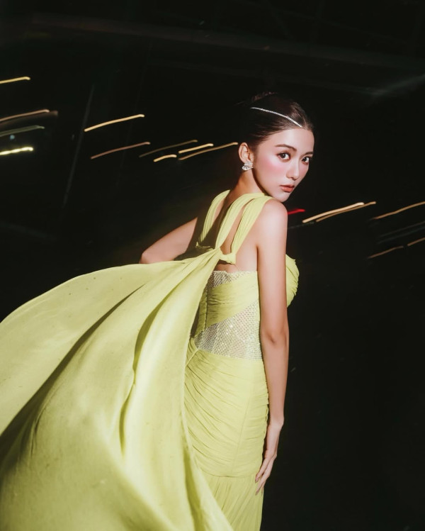 30歲陳星妤被指複製撞樣天王嫂方媛 入行前少女舊照曝光驚現真面目