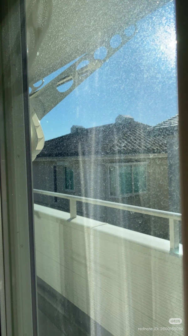 大掃除救星｜12蚊店呢條「神布」爆紅！網民實測：抹走百年污漬、窗戶即刻變新