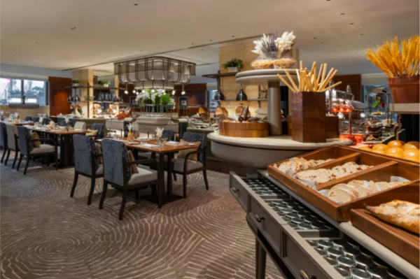 文華東方酒店自助餐第2位$11！送大閘蟹 兩小時任食龍蝦/鮑魚/雪蟹腳