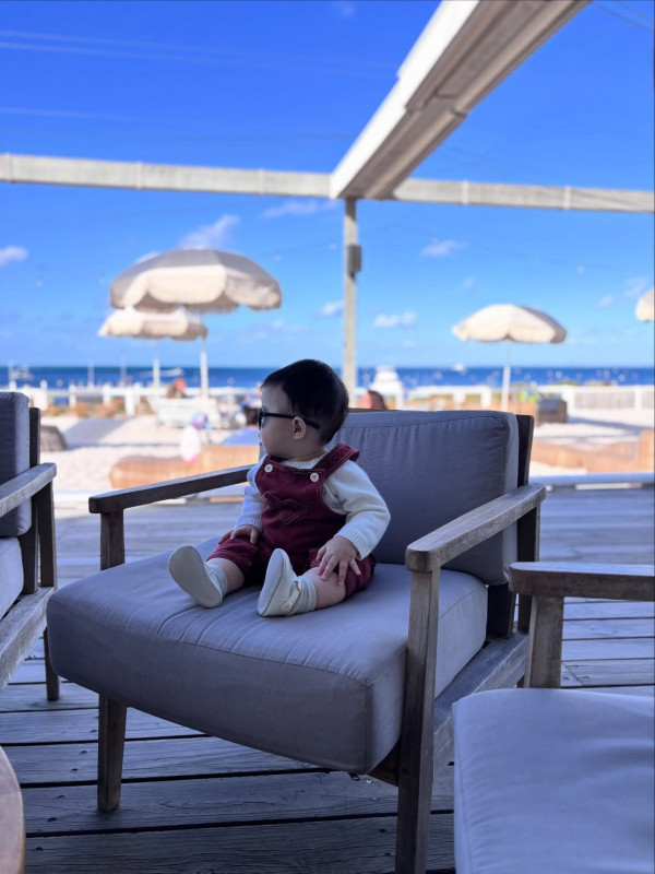 麥明詩一家三口首次外遊飛澳洲!盛勁為罕有公開大量囝囝旅行相