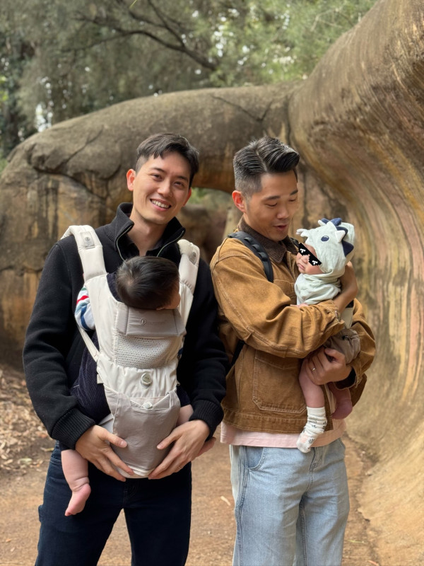 麥明詩一家三口首次外遊飛澳洲!盛勁為罕有公開大量囝囝旅行相