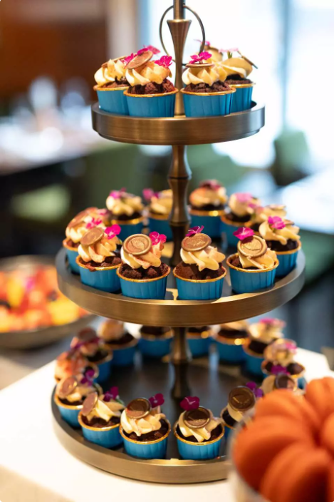 文華東方酒店自助餐第2位$11！送大閘蟹 兩小時任食龍蝦/鮑魚/雪蟹腳