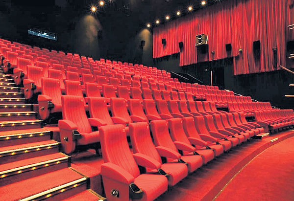 一行業成低學歷界筍工!中學畢業人工可達24k以上!網友揭2大殘酷真相:老左一定後悔