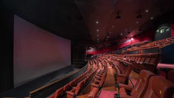 一行業成低學歷界筍工!中學畢業人工可達24k以上!網友揭2大殘酷真相:老左一定後悔