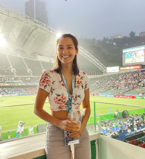 30歲雙料港姐冠軍突然宣佈離巢TVB！傳轉型從商做女強人仍留戀幕前