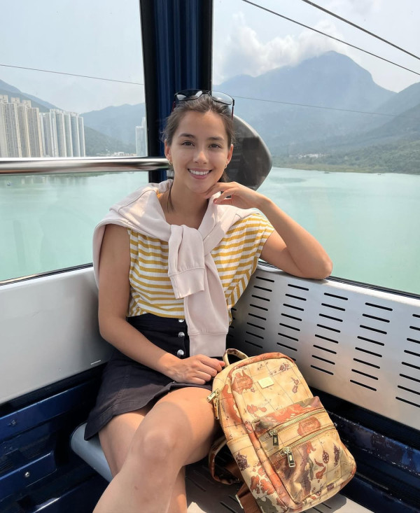 年度回顧|2025年TVB再現逃亡潮!23人離巢名單曝光 港姐冠軍上位無望黯然「脫無」