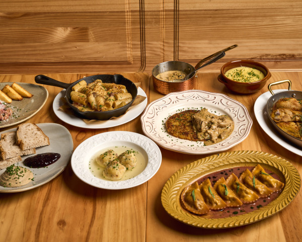 中環高質意大利手工意粉店   主打阿爾卑斯山菜／必叫半月形雲吞