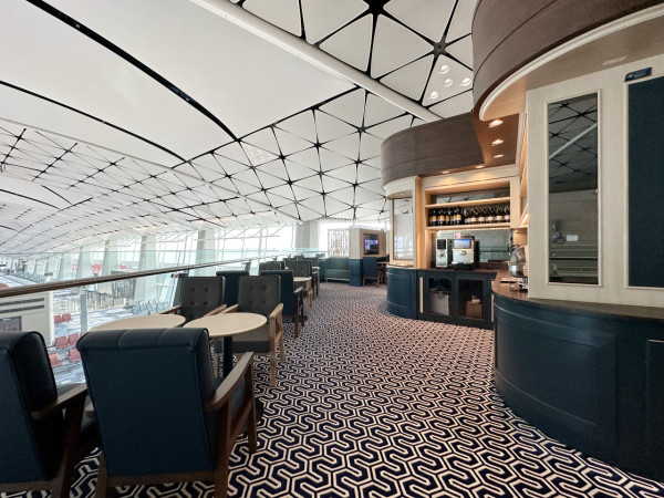 香港航空周年慶機票低至$400！19大航點 來回東京$1740起！套票再送貴賓室券！