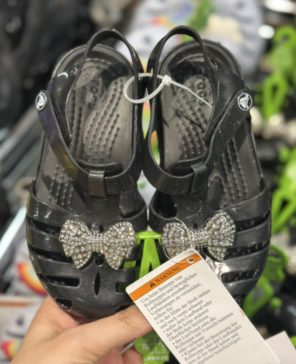 銅鑼灣時代廣場服飾開倉低至1折！$100起買名牌皮製銀包/手袋/皮鞋/太陽眼鏡