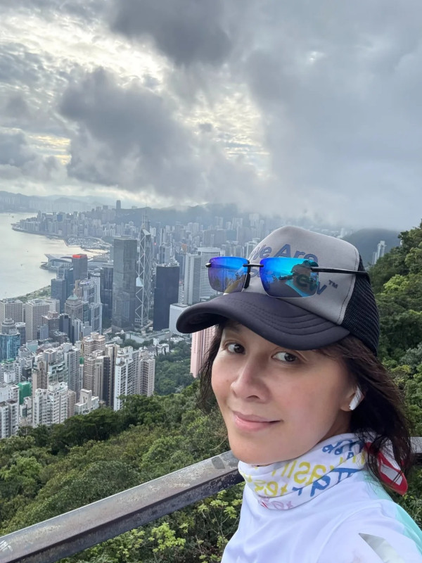 劉嘉玲爆拍戲曾遇麻煩男星阻收工令全場不滿 一線索身份呼之欲出惹瘋狂猜測