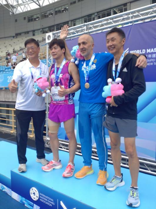 愛回家丨崔錦棠三項鐵人個人排名曾位列亞洲第七 56歲仍積極參與運動比賽勇奪佳績