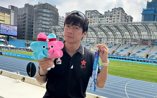 愛回家丨崔錦棠三項鐵人個人排名曾位列亞洲第七 56歲仍積極參與運動比賽勇奪佳績