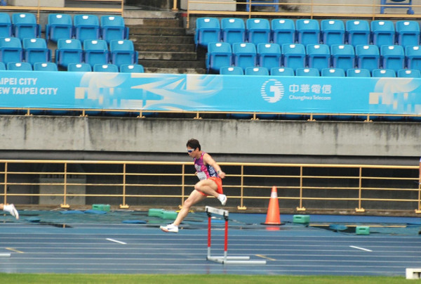 愛回家丨崔錦棠三項鐵人個人排名曾位列亞洲第七 56歲仍積極參與運動比賽勇奪佳績