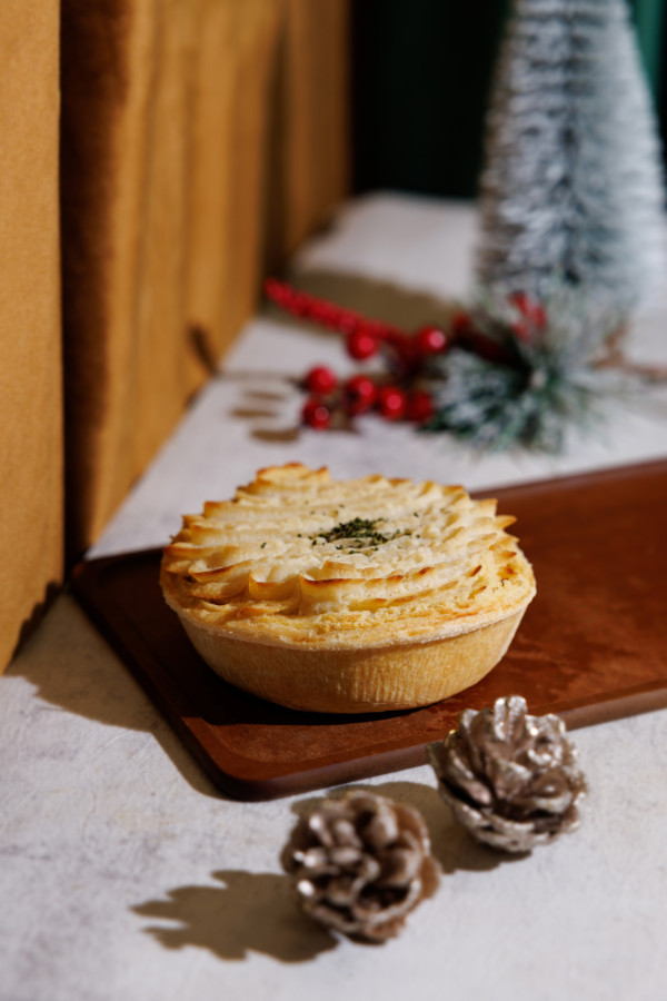 Starbucks全新馬年賀年精品！買杯送咖啡券！必搶招財貓系列 隨行杯/咖啡杯/凍杯/STANLEY系列