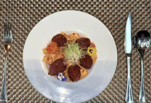 北角海逸酒店自助餐買1送1 加$11多一位！西班牙主題 嘆即開生蠔/蠔皇炆花膠/西班牙蒜片蝦