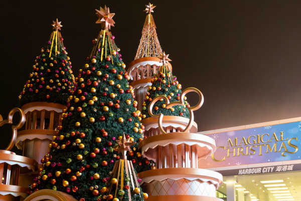 海港城聯乘香港迪士尼打造「Magical Christmas」!9米聖誕樹/魔雪奇緣Duffy遊樂區/獨家快閃店精品