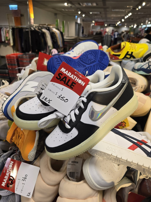 尖沙咀海港城運動名牌開倉低至2折！$200入手Adidas Gazelle/Nike背囊/Reebok運動鞋