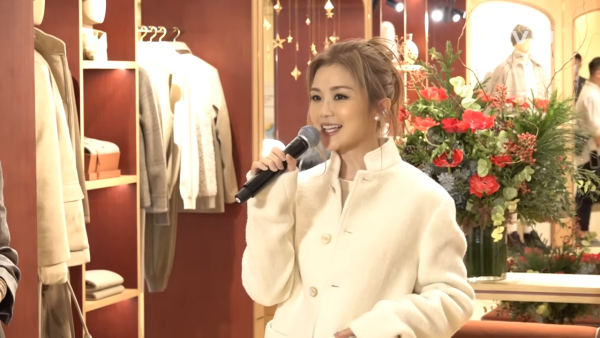 阿Sa蔡卓妍8字回應阿嬌驚傳同性緋聞 被問新戀情「咁樣答」疑有暗示...