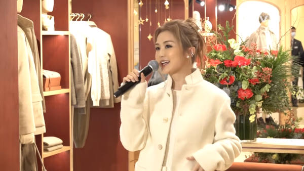 阿Sa蔡卓妍8字回應阿嬌驚傳同性緋聞 被問新戀情「咁樣答」疑有暗示...