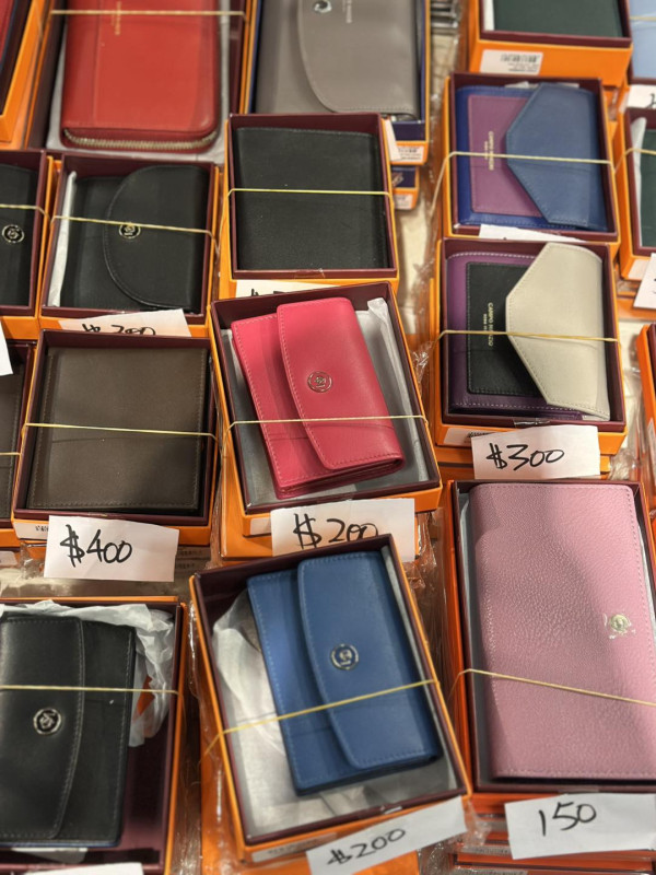銅鑼灣時代廣場服飾開倉低至1折！$100起買名牌皮製銀包/手袋/皮鞋/太陽眼鏡