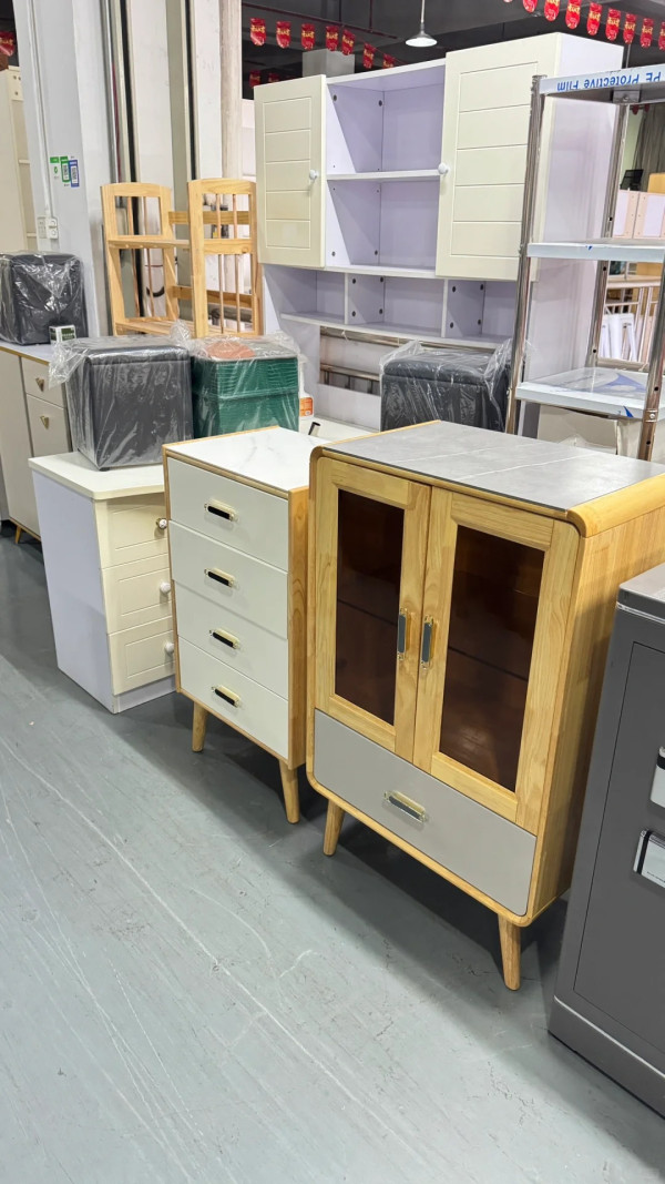 首佳新舊家具城。圖片來源:小紅書@首佳新舊家具 首佳新舊家具城。圖片來源:小紅書@首佳新舊家具