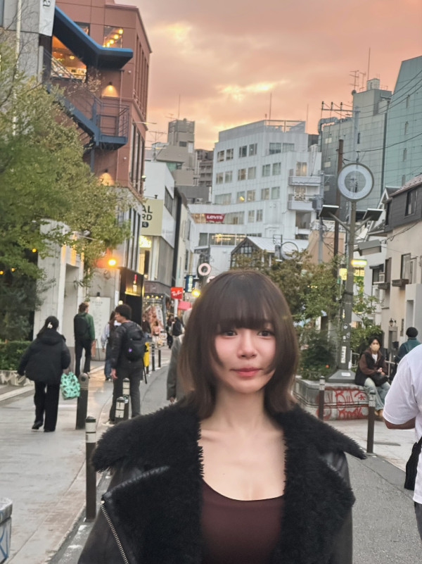 林明禎上圍再升級晒巨胸如人形葫蘆 深溝事業線魔鬼身材震撼網民眼球