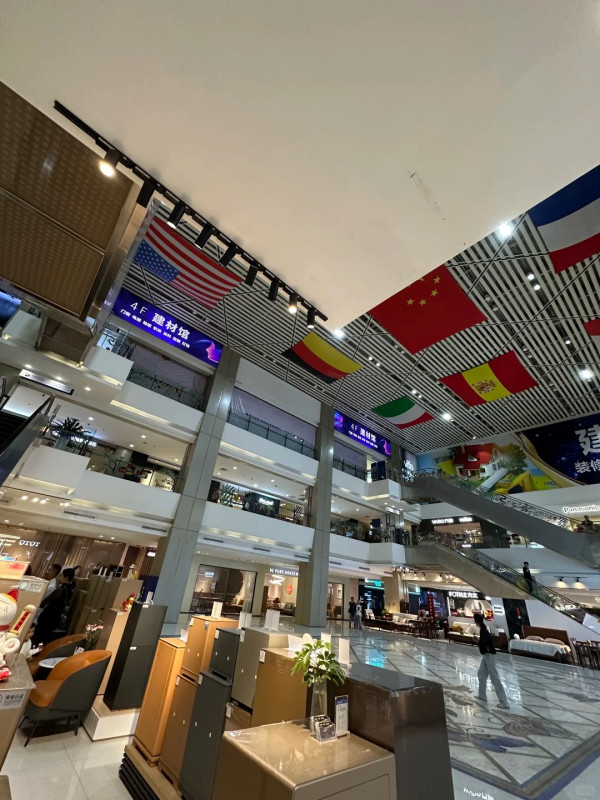 香江家居。圖片來源:小紅書@随记(硬装中) 香江家居。圖片來源:小紅書@随记(硬装中)