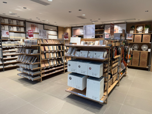 直擊！無印良品MUJI觀塘店擴充至萬呎規模！設自助咖啡機/免費飲水站！必搶3大開幕優惠送帆布袋