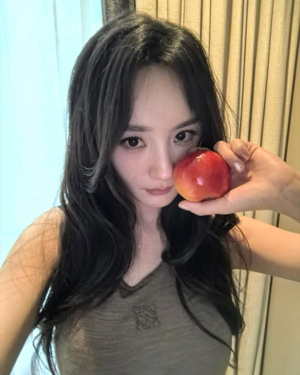 屬猴明星(圖片來源︰IG@yangmimimi912)