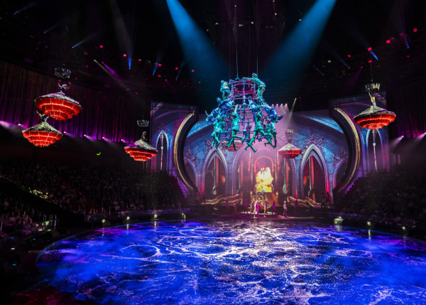 【澳門遊必睇】一生必看的水上匯演《水舞間》亮點逐個數！Visa專享85折禮遇優惠！