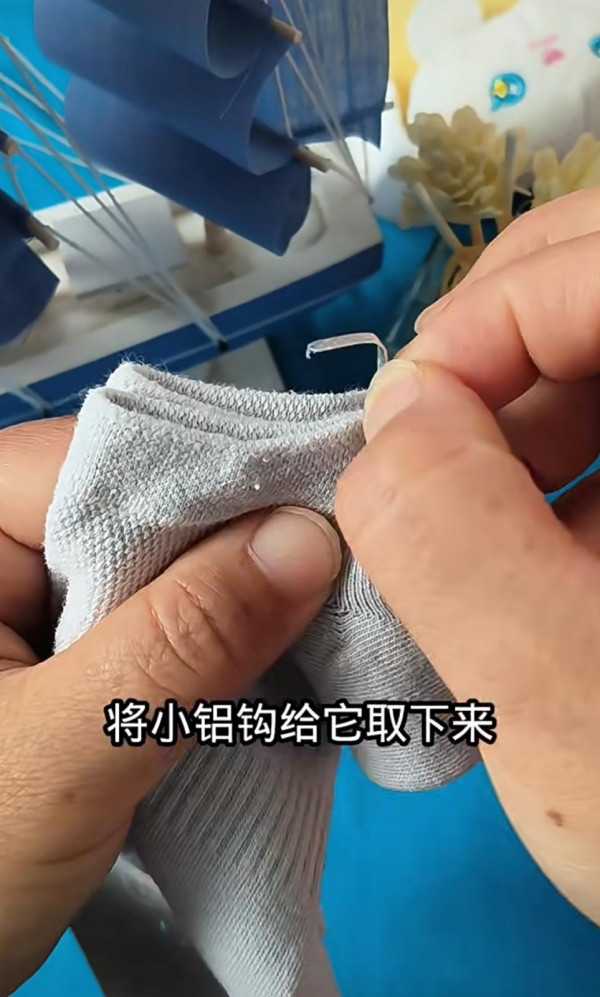 99%港人都用錯！7大日用品「反人類設計」隱藏功能！指甲鉗有鎖口機關、馬桶墊要粗面坐？