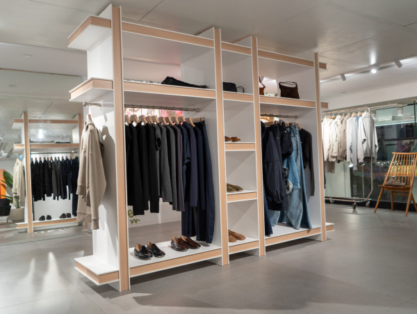 Esprit銅鑼灣旗艦店全新開幕！4400呎藝術時尚空間 設Slow Coffee Club咖啡店