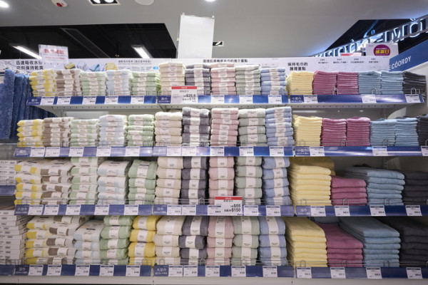 12蚊店｜乜都加價$12點守住？揭5大平價冷知識 網民：$10吉之島先最強