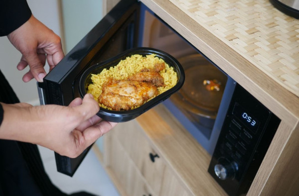隔夜菜致癌︱10大隔夜餸不能放微波爐翻叮 處理不當可致食物中毒!附安全加熱法