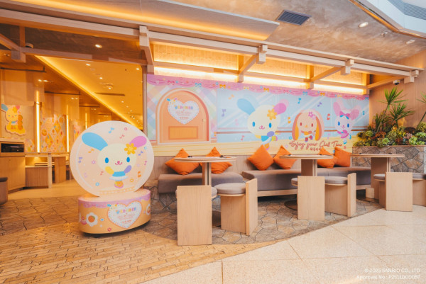 全港首間Sanrio Usahana主題餐廳！2款期間限定套餐 必打卡立體剪裁海報+Usahana芭蕾球！