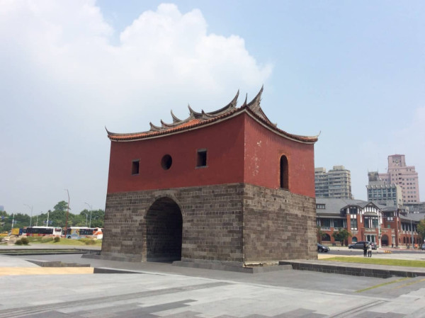 台灣桃園機場派600元消費劵!滿足1條件即可領取!餐飲、免稅店都適用