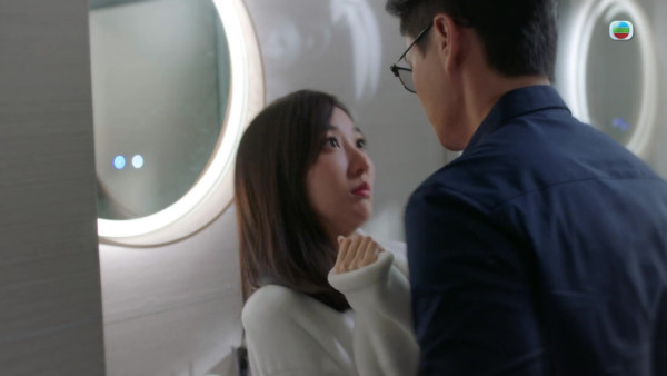 金式森林|何依婷入行8年首次拍超大尺度床戲 被羅子溢慾火焚身激吻豁出去