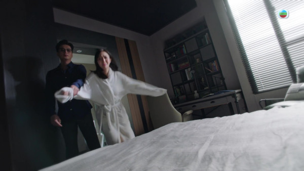 金式森林｜何依婷入行8年首次拍超大尺度床戲 被羅子溢慾火焚身激吻豁出去