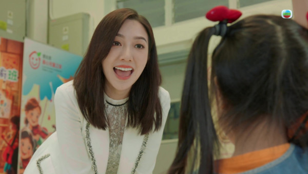 金式森林|何依婷入行8年首次拍超大尺度床戲 被羅子溢慾火焚身激吻豁出去