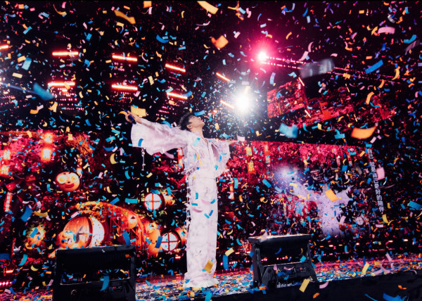 周深香港演唱會2025︱首位內地歌手攻上啟德主場館 跨年開騷票價$399起 優先訂票日期公開