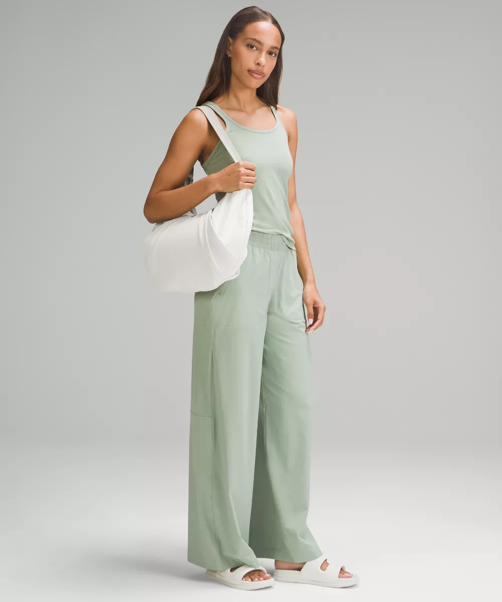 Pleated Shoulder Bag 10L自推出以來便成為lululemon的人氣單品。