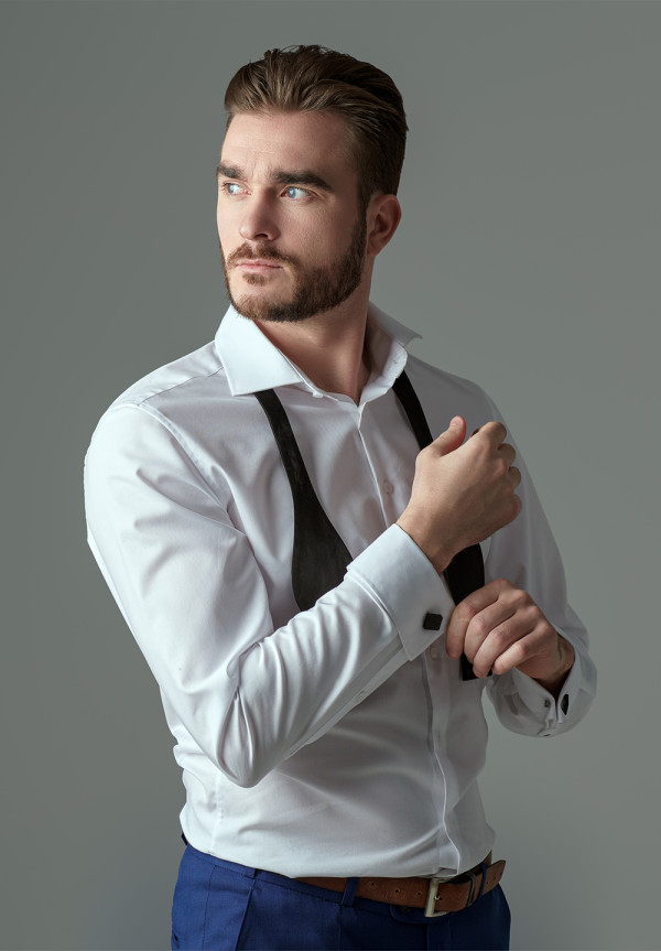 別讓高髮線出賣你的真實年齡！  4個髮型即時救場，1招啟動髮根再生力！