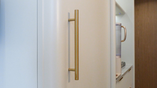 28萬全屋裝修 422呎法式奶油風康城2房單位 1設計防止新生嬰兒/毛孩撞親