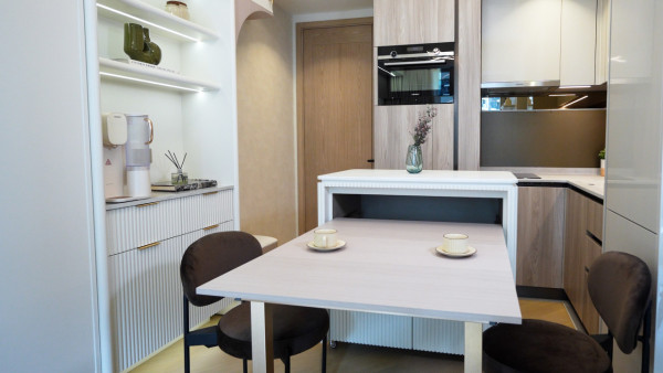 28萬全屋裝修 422呎法式奶油風康城2房單位 1設計防止新生嬰兒/毛孩撞親