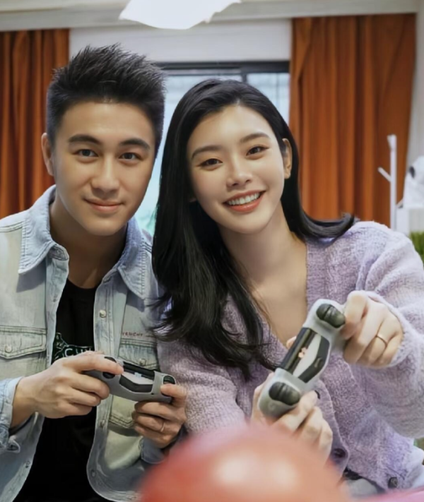 圖片來源:微博@圈內妹妹