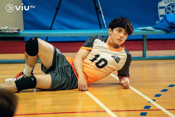 盤點12位運動員出身的藝人！呢位視帝係乒乓球港隊 有人榮升「億萬駙馬」