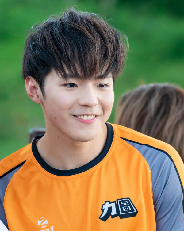 盤點12位運動員出身的藝人！呢位視帝係乒乓球港隊 有人榮升「億萬駙馬」