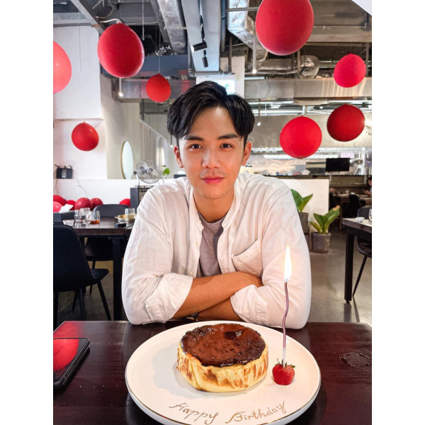 盤點12位運動員出身的藝人！呢位視帝係乒乓球港隊 有人榮升「億萬駙馬」