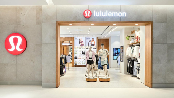 雙11優惠｜lululemon官網低至28折！超過240款男女裝有減價！$120買瑜伽褲/連帽外套/運動T恤